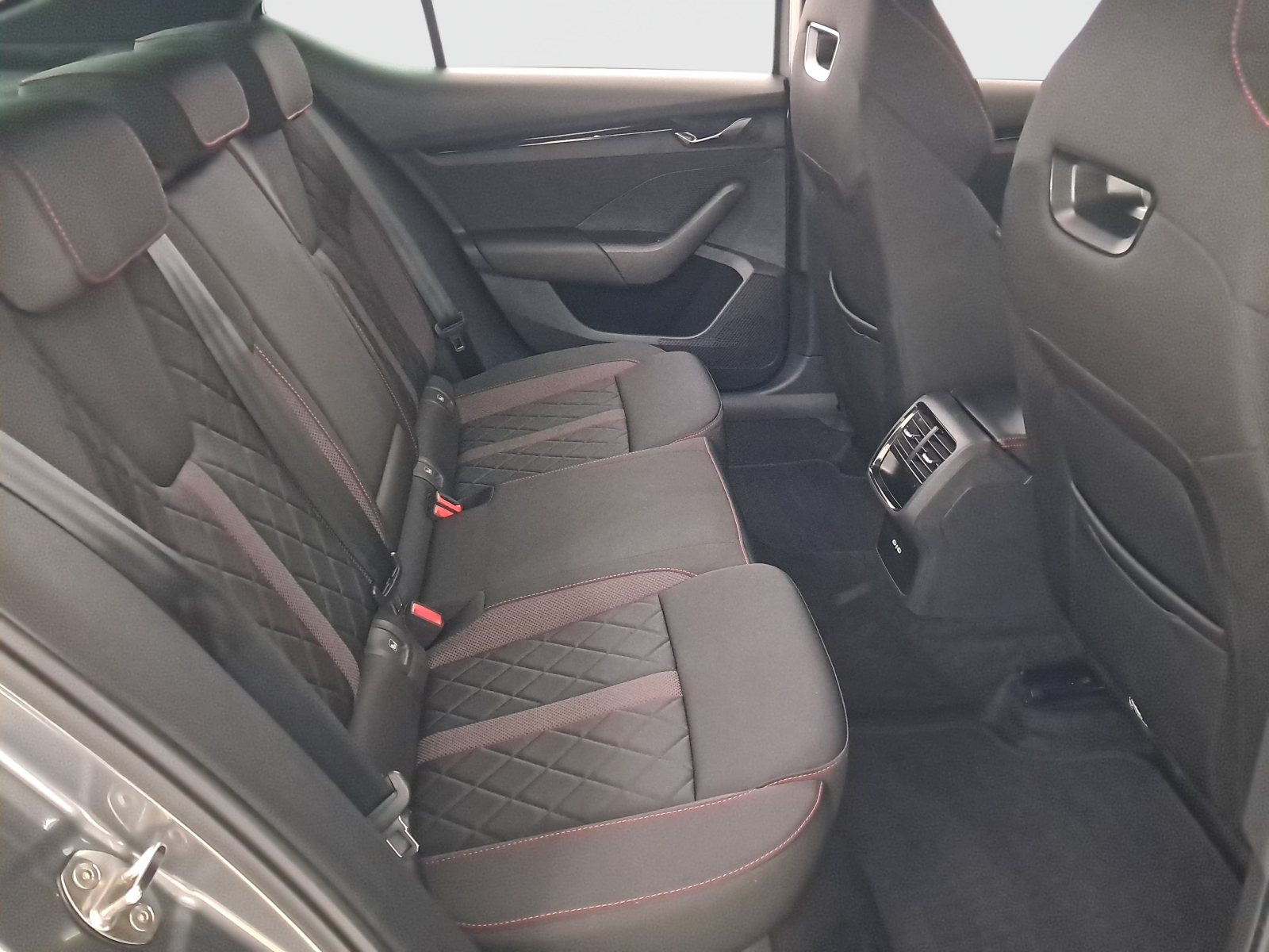 Škoda Octavia - 2023
