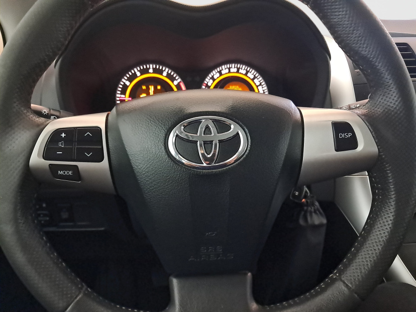 Toyota Auris, 2010
