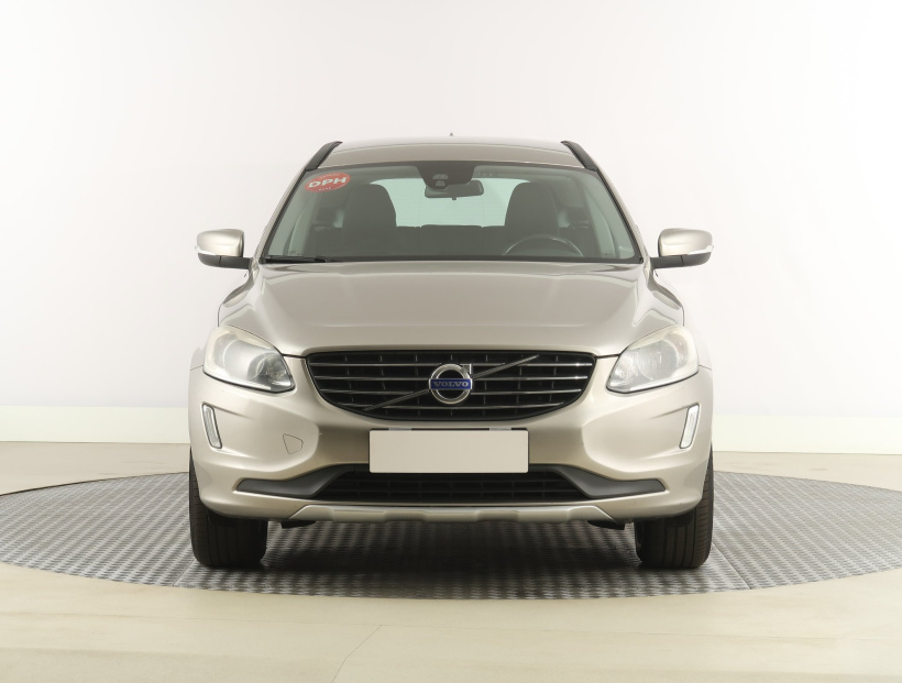 Volvo XC60, 2015