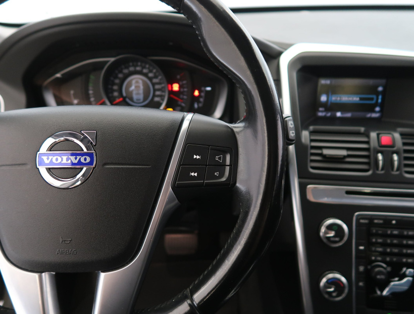 Volvo XC60, 2015