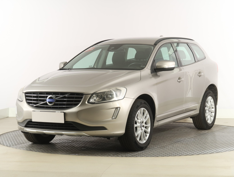 Volvo XC60, 2015