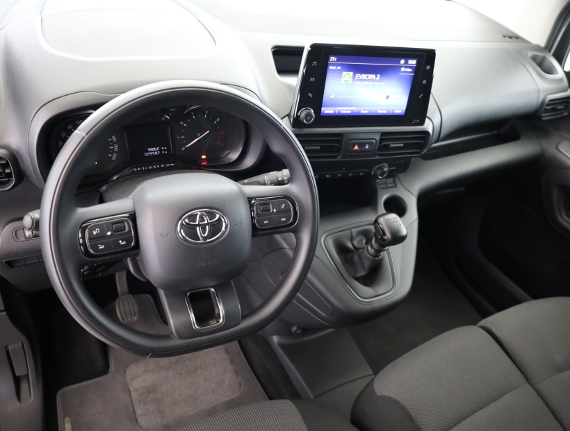 Toyota ProAce City, 2024