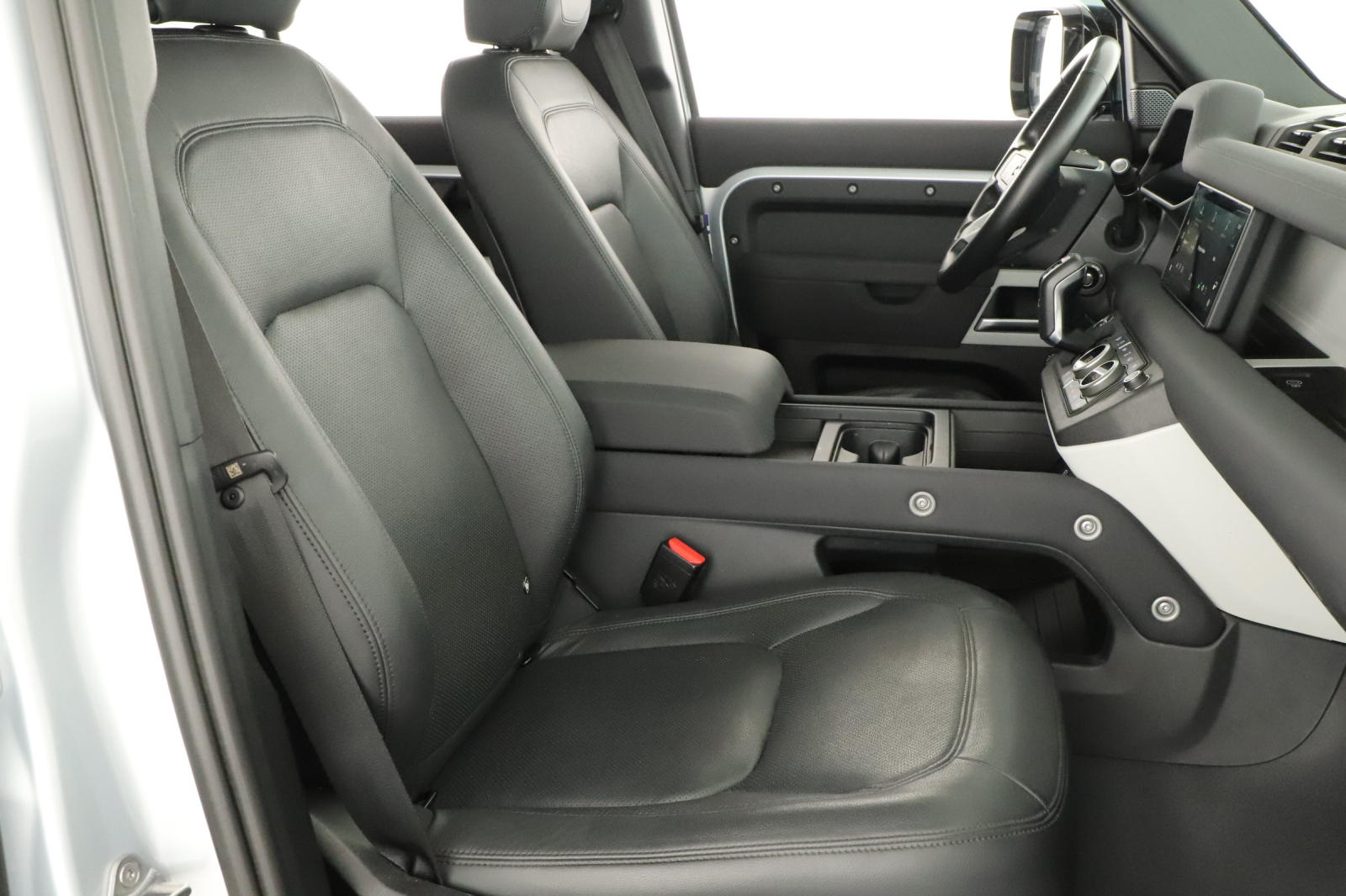 Land Rover Defender - 2023