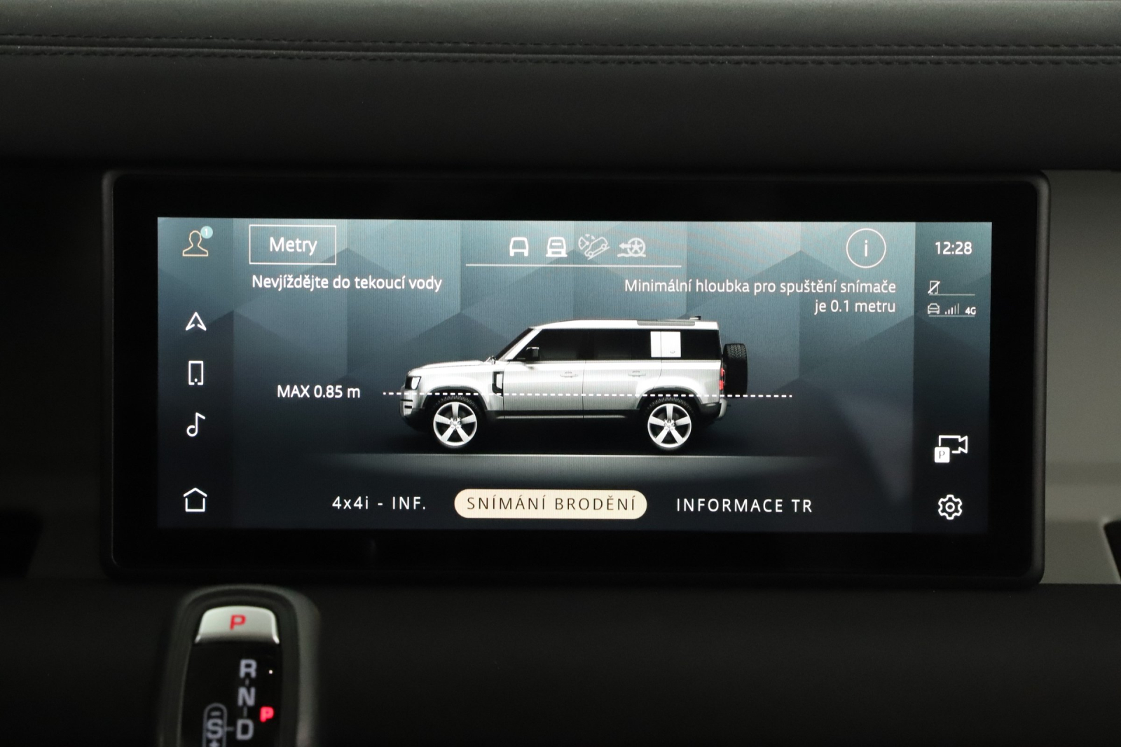 Land Rover Defender - 2023