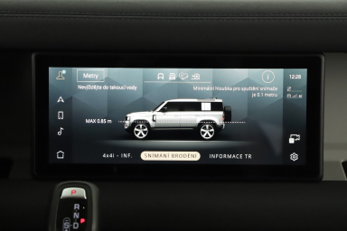 Land Rover Defender - 2023
