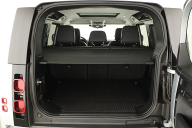 Land Rover Defender - 2023