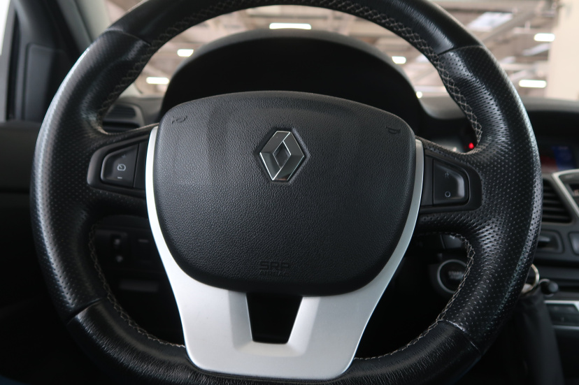 Renault Laguna, 2010