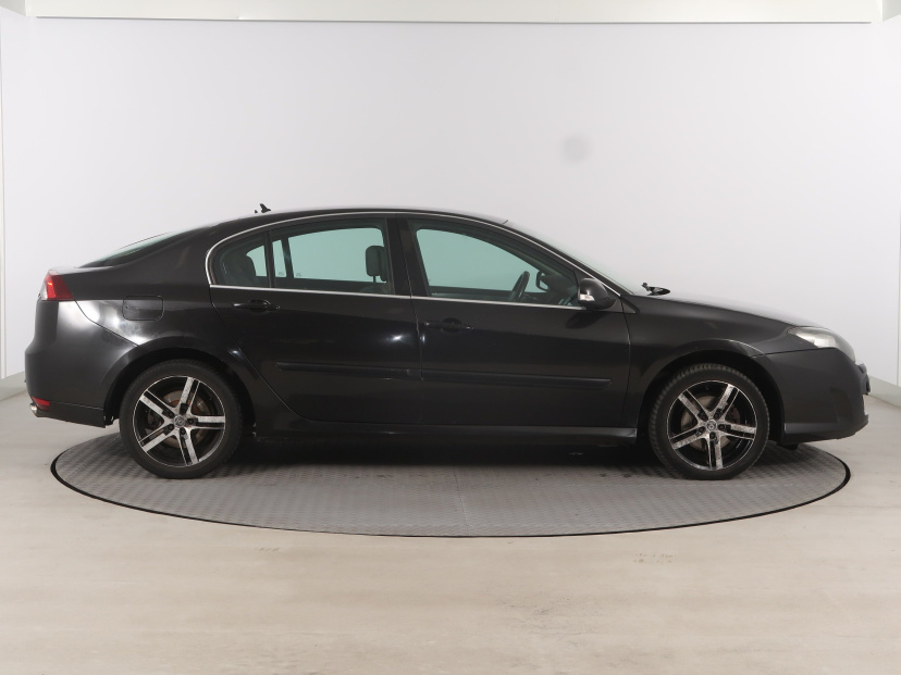 Renault Laguna, 2010