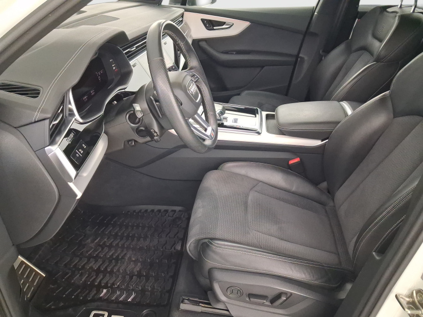 Audi Q7, 2022