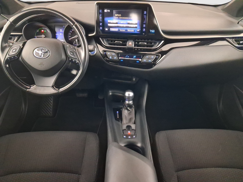 Toyota C-HR, 2018