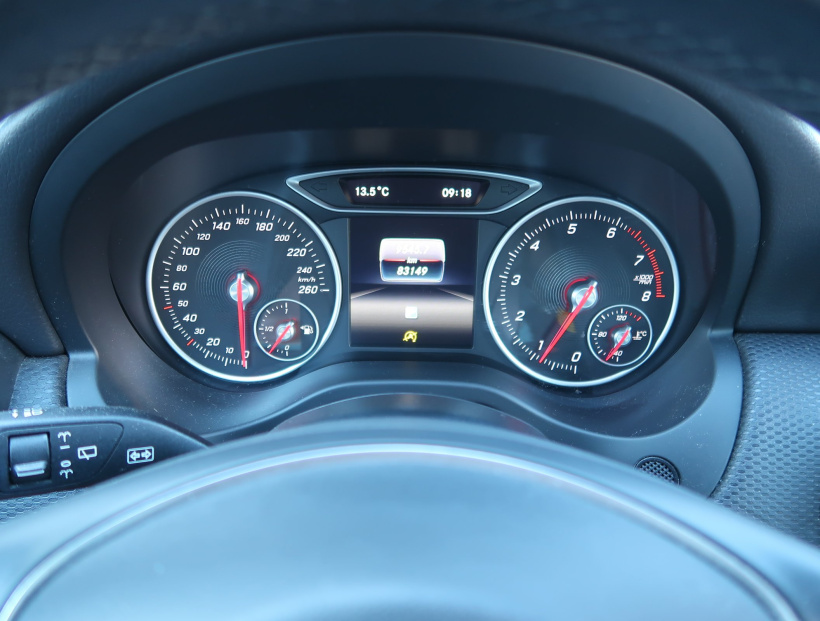 Mercedes-Benz A, 2016