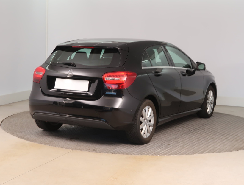 Mercedes-Benz A, 2016