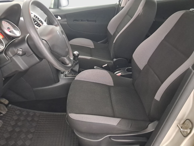Peugeot 207, 2008