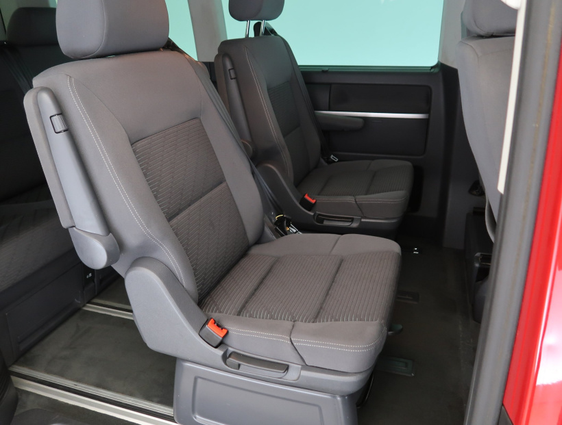 Volkswagen Multivan, 2013