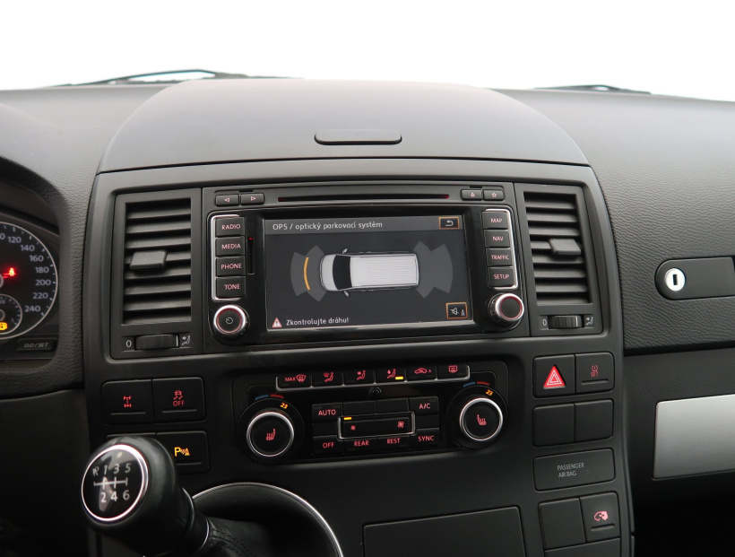Volkswagen Multivan, 2013