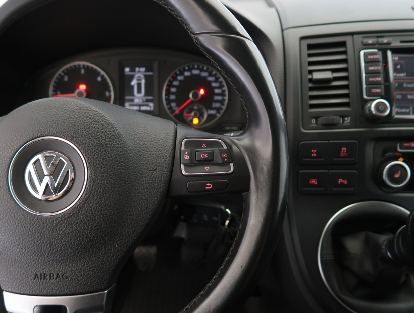 Volkswagen Multivan, 2013