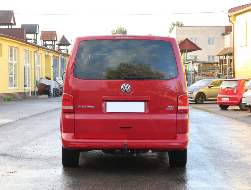 Volkswagen Multivan, 2013