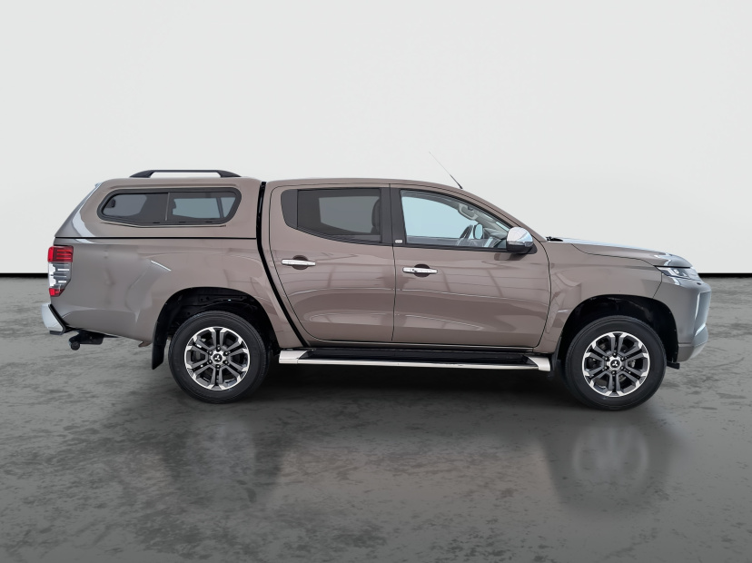 Mitsubishi L200, 2022