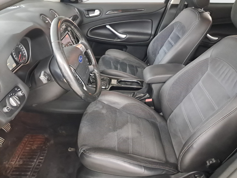 Ford Mondeo, 2010