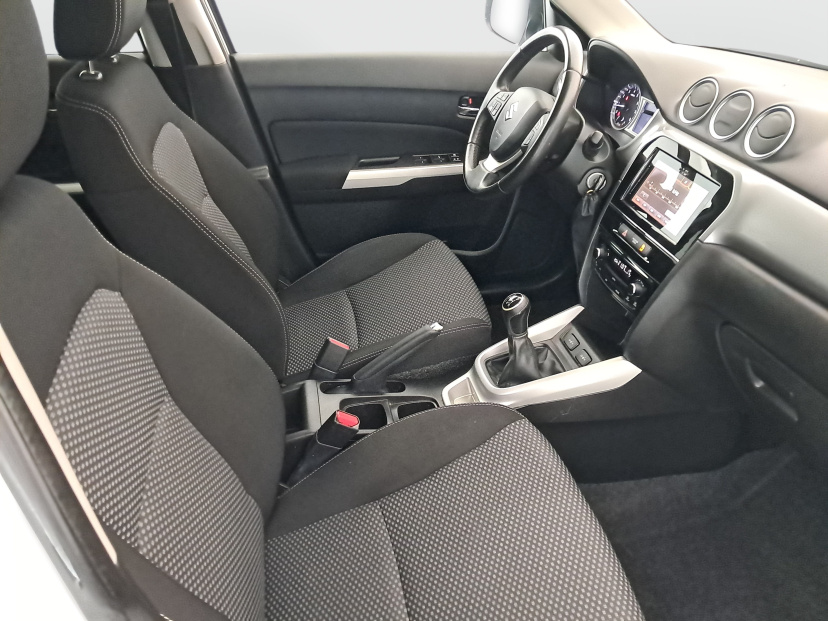 Suzuki Vitara, 2016