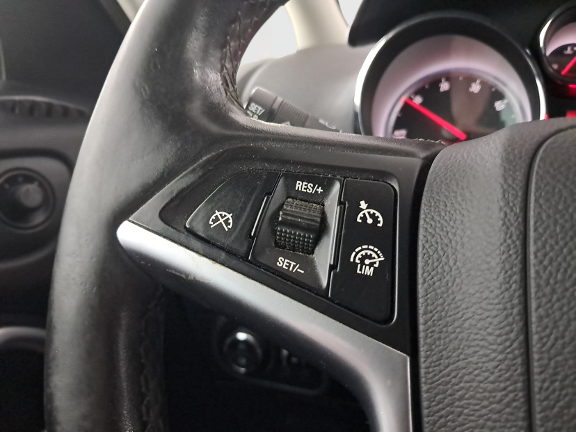 Opel Zafira, 2013