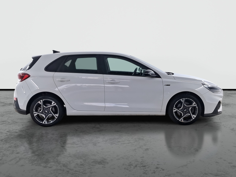 Hyundai i30, 2023