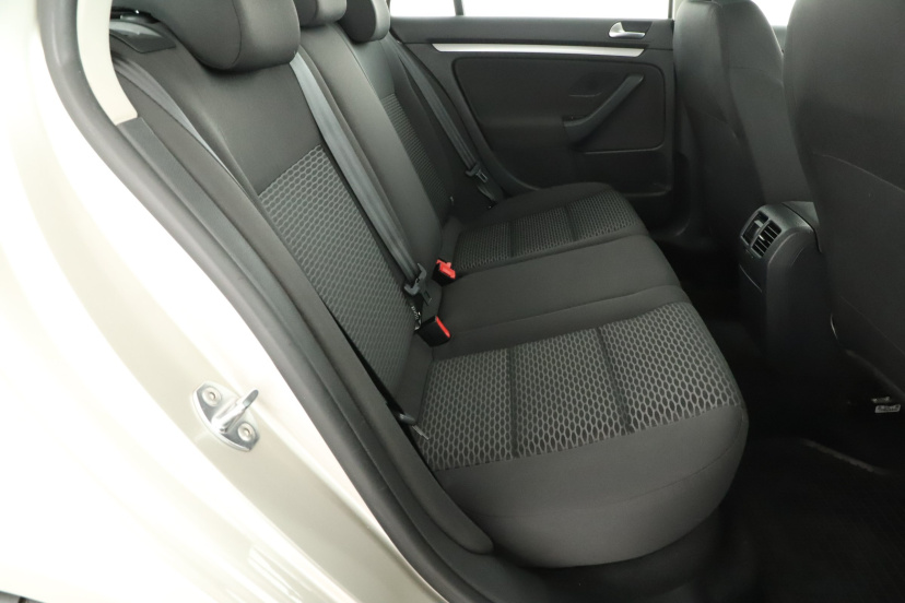 Volkswagen Golf, 2013