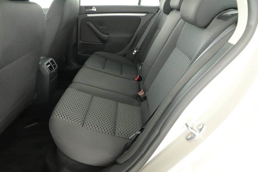 Volkswagen Golf, 2013