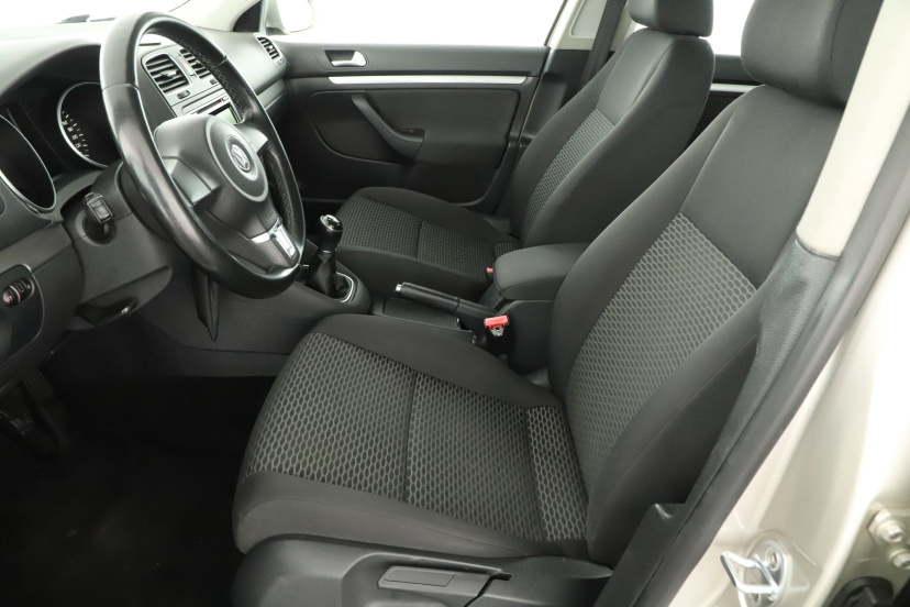 Volkswagen Golf, 2013