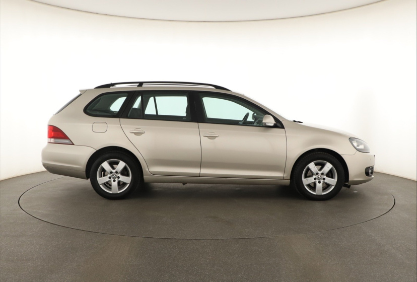 Volkswagen Golf, 2013