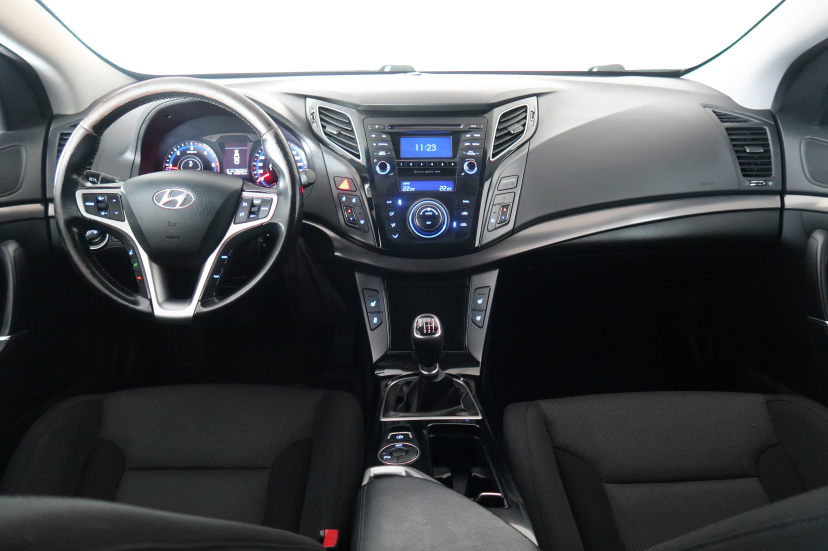 Hyundai i40, 2014