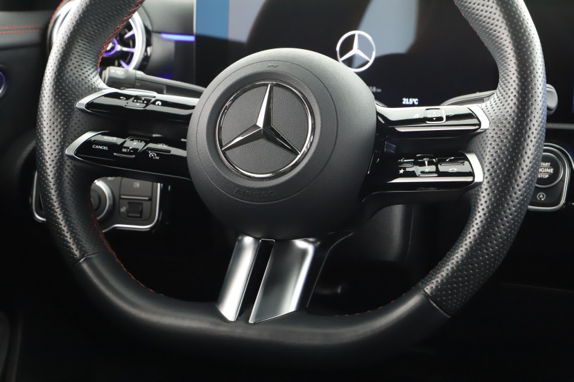 Mercedes-Benz CLA, 2025