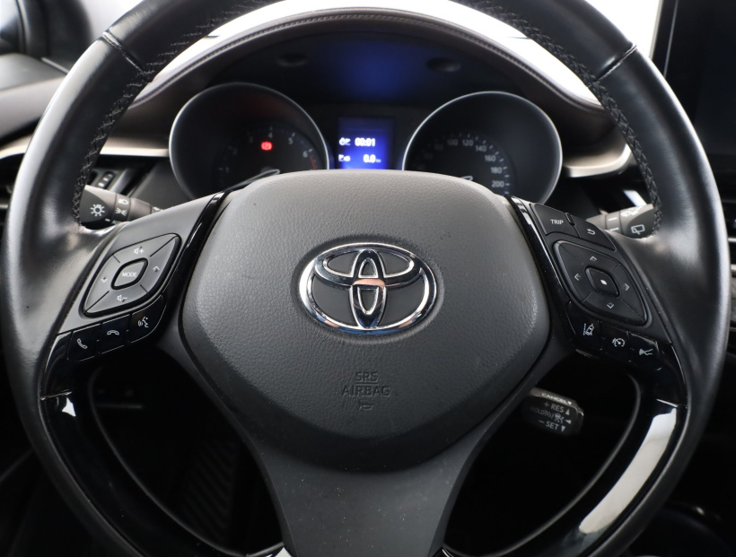 Toyota C-HR, 2019