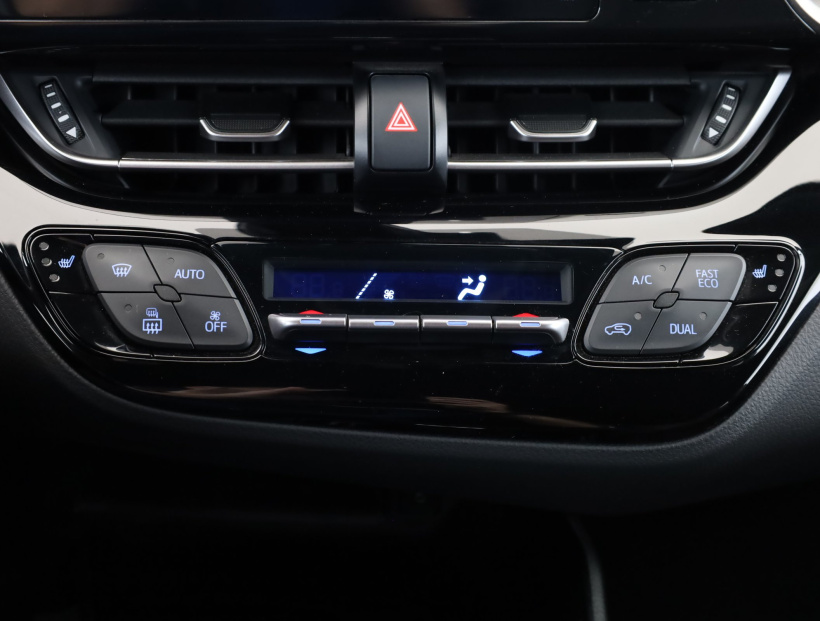 Toyota C-HR, 2019