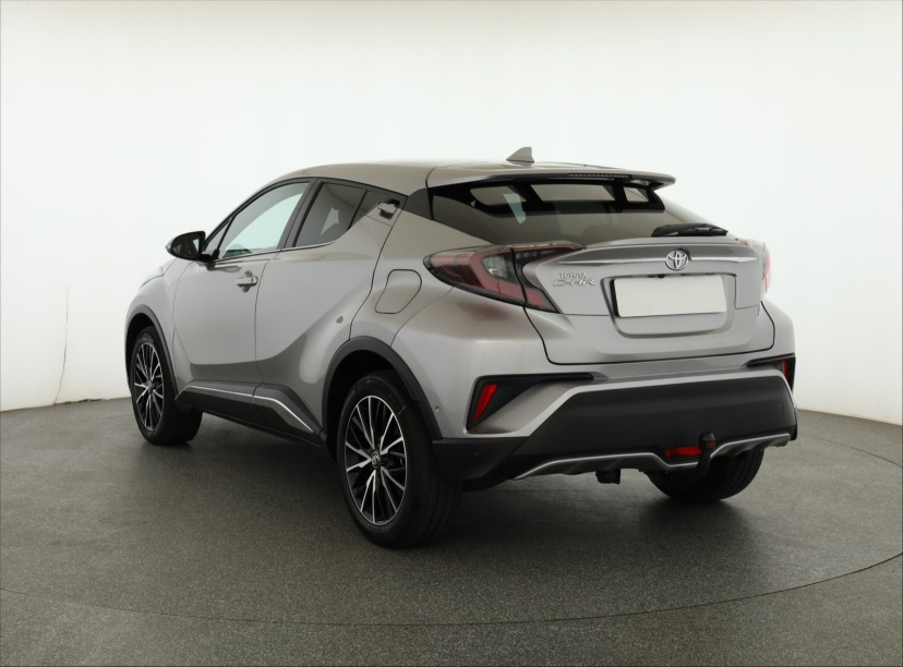 Toyota C-HR, 2019