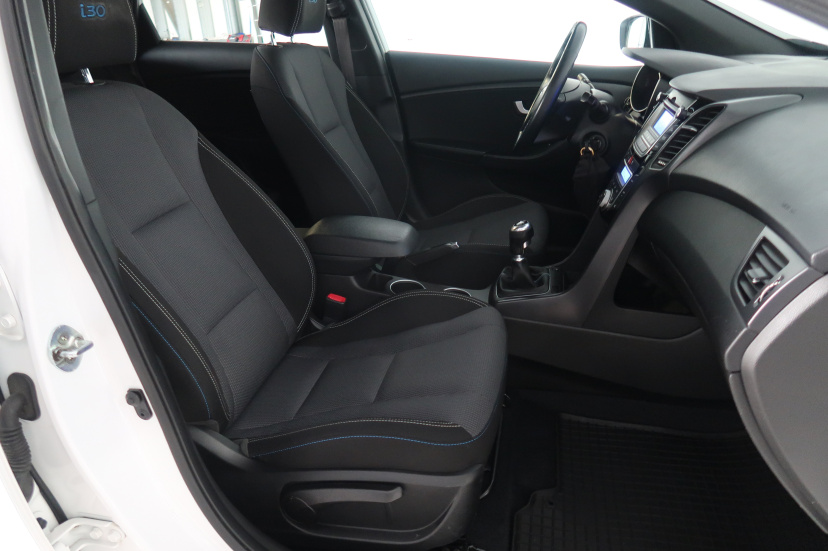 Hyundai i30, 2016