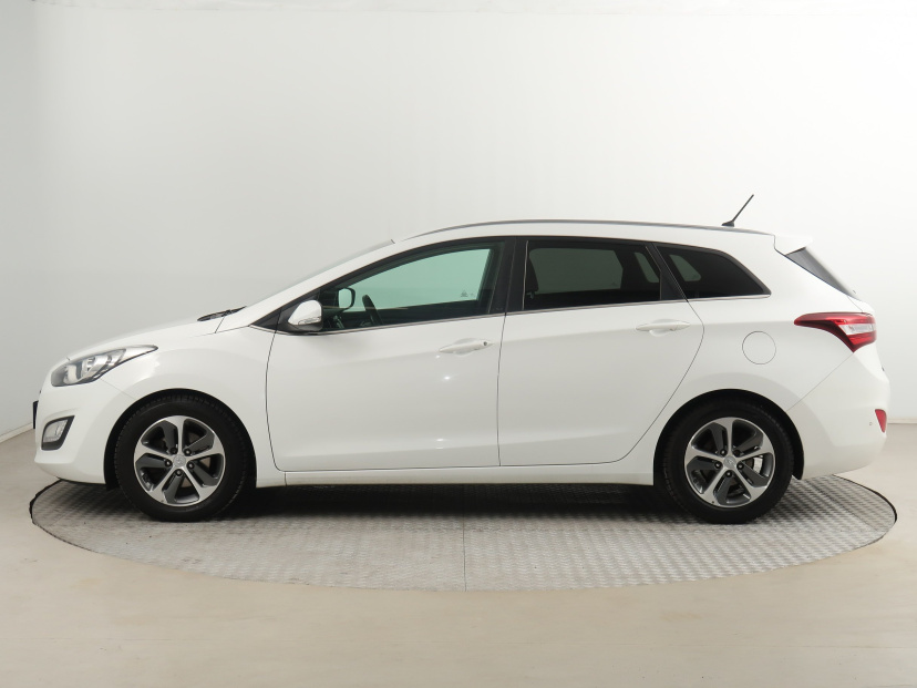 Hyundai i30, 2016