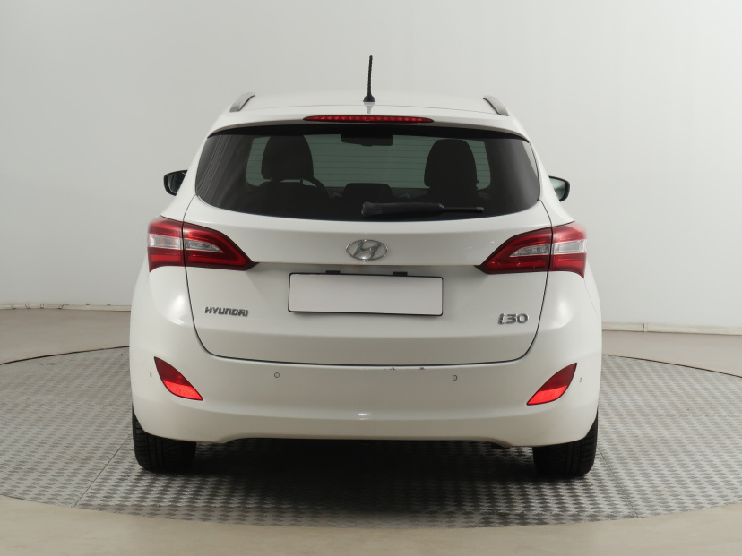 Hyundai i30, 2016