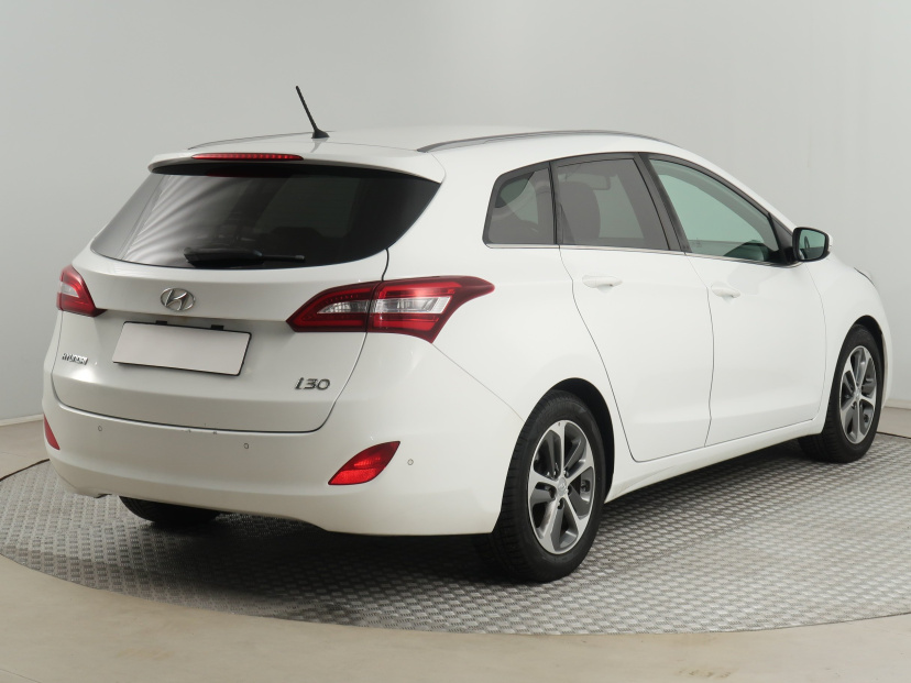 Hyundai i30, 2016