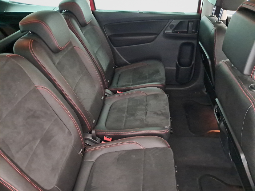 Seat Alhambra, 2017