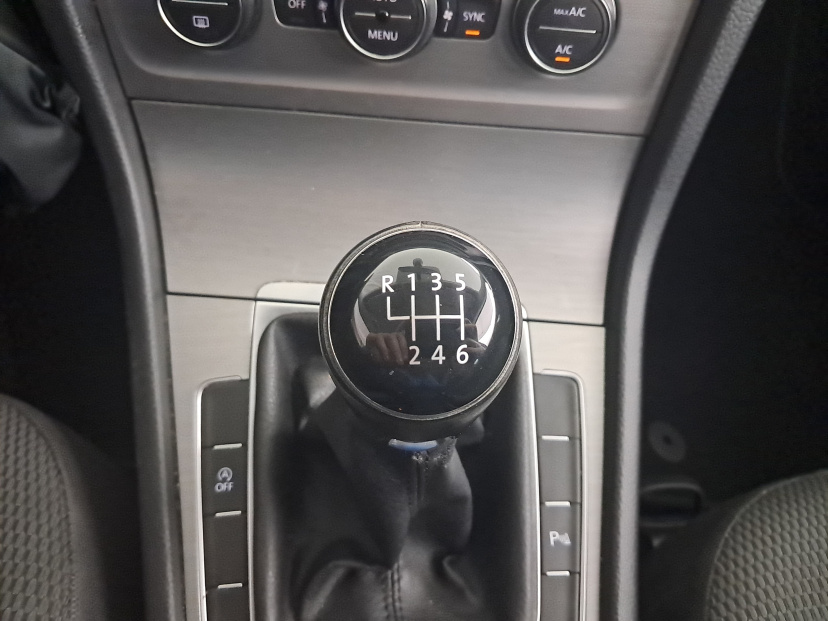 Volkswagen Golf, 2014