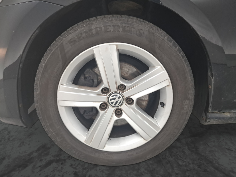 Volkswagen Golf, 2014