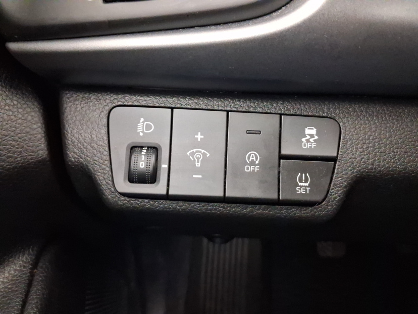 Kia Rio, 2023