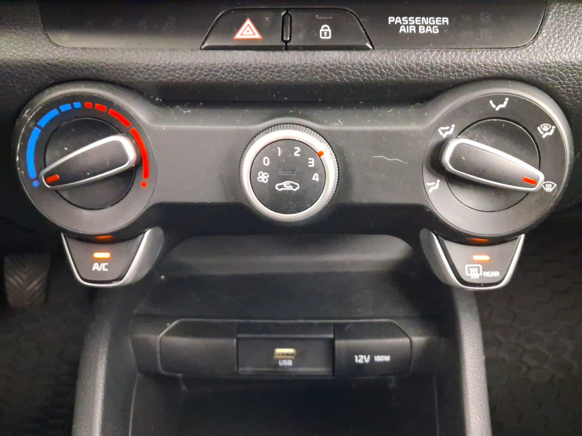Kia Rio, 2023