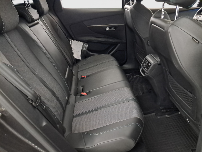Peugeot 3008, 2021