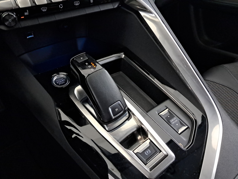 Peugeot 3008, 2021