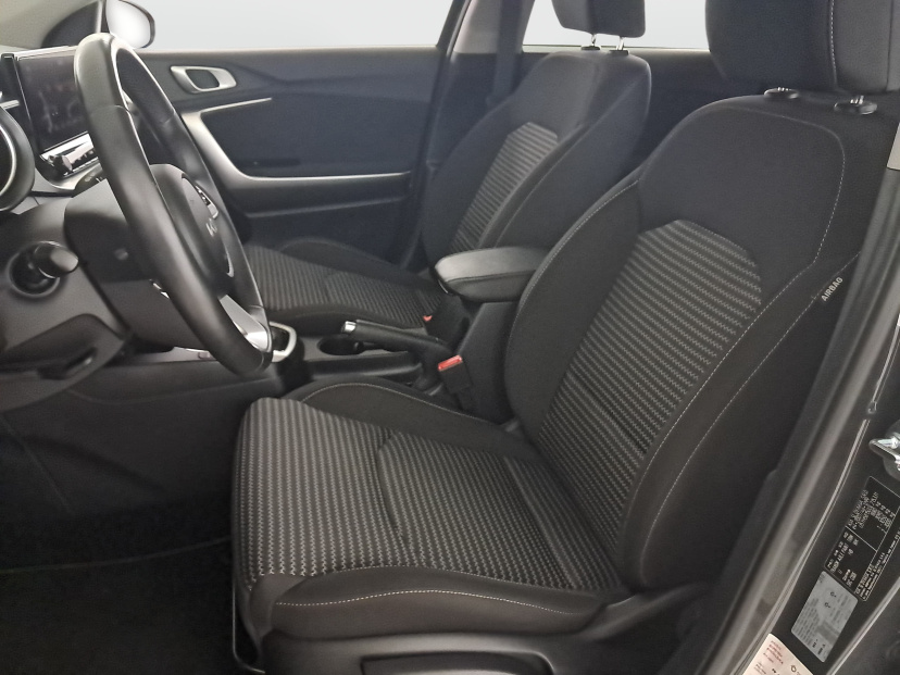 Kia Ceed, 2025