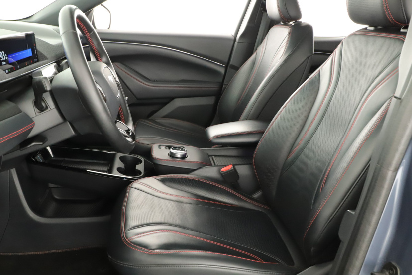 Ford Mustang Mach-E, 2021