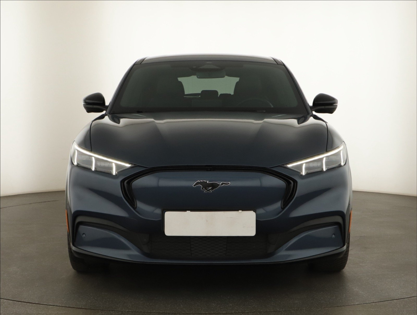 Ford Mustang Mach-E Standard Range AWD, 2021 2
