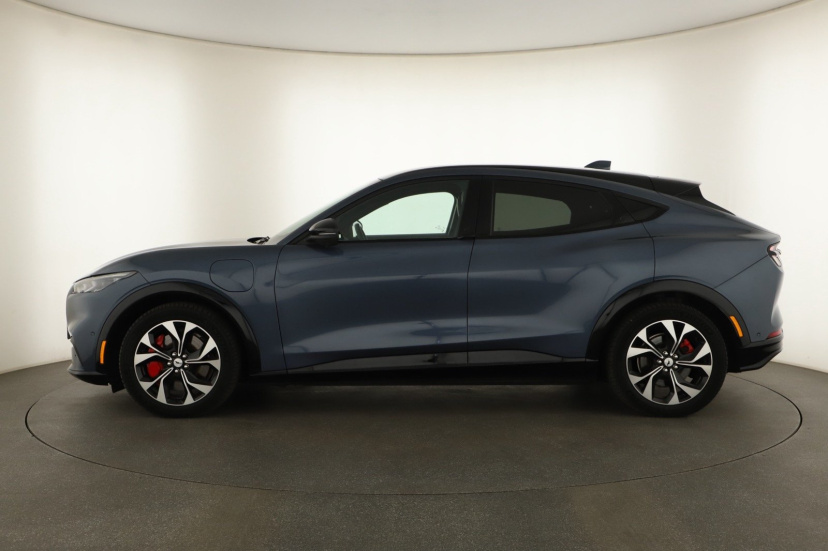 Ford Mustang Mach-E, 2021
